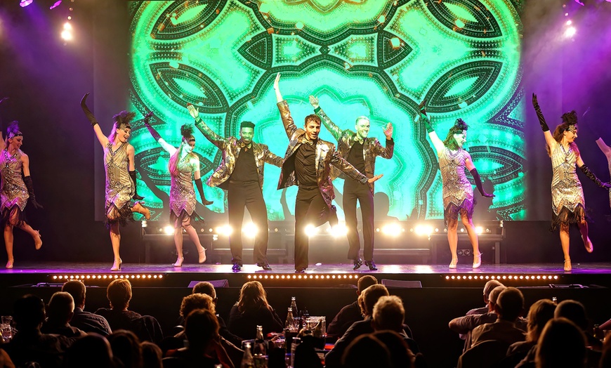 Image 7: Entre rires, strass & gastronomie : une soirée de rêve près de Rouen