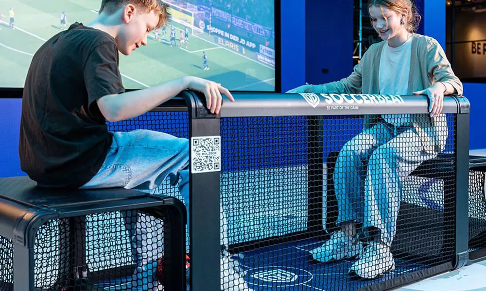 45 oder 90 Min. SOCCERBEAT für 1 Person: Fußballwelt mit 13 Spielzonen für Spiel & Wettbewerb (bis 32% sparen)