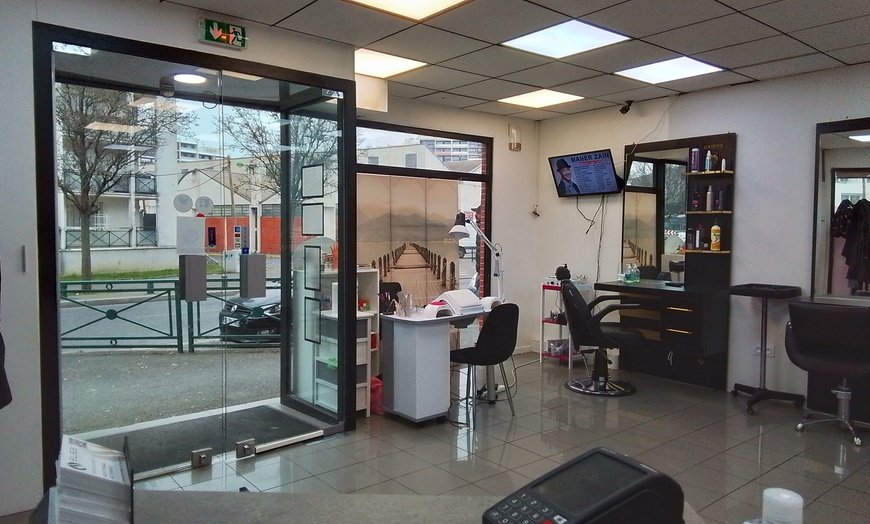 Image 2: Jusqu'à 59% de remise sur Couleur / Reflets chez ELISA COIFFURE Sevran