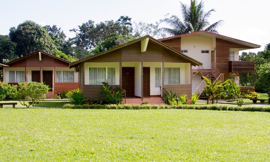 Image 5: ✈ 6-Nt Costa Rica Volcano & Beach Vacation w/ Optional Air & Car