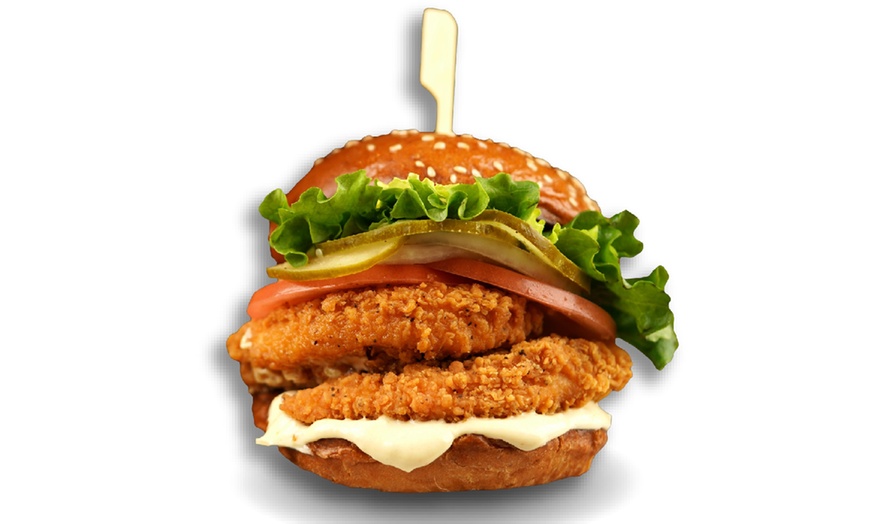Image 9: Family Feast: Burgers, Fries, Onion Rings, Milkshakes, 2 Pepsis & More