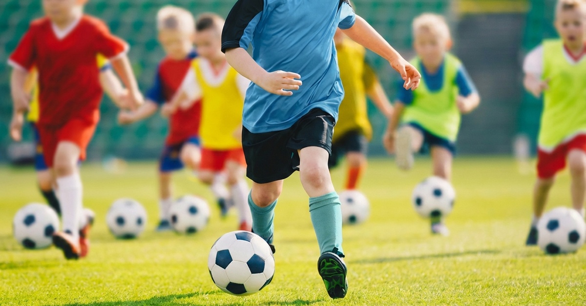 1, 4, Or 8 Sessions Football Training Or 6 Or 8 Sessions Of Swimming 1, 4, Or 8 Sessions Football Training Or 6 Or 8 Sessions Of Swimming