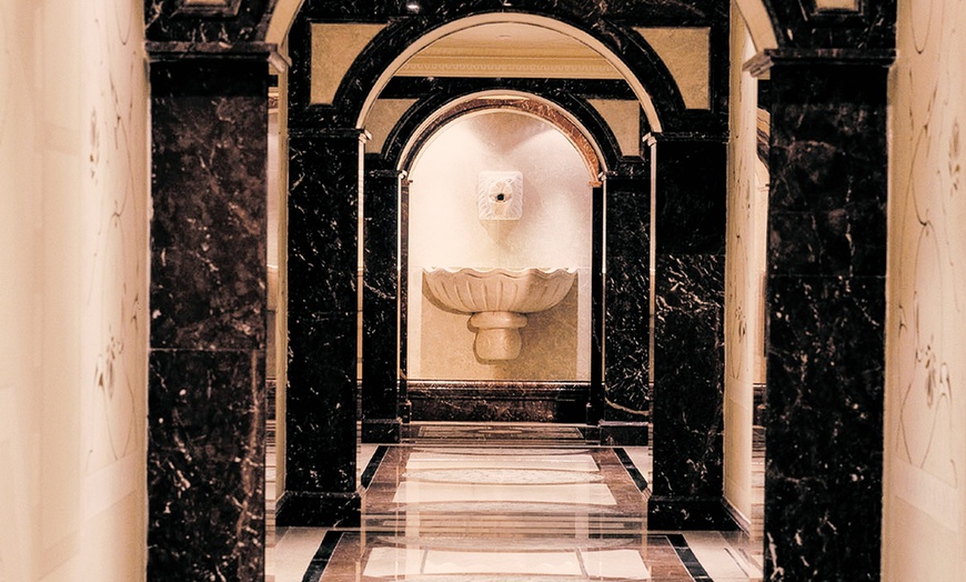 Image 4: Price drop Hammam & Massage with Afternoon Tea & Gym Access 