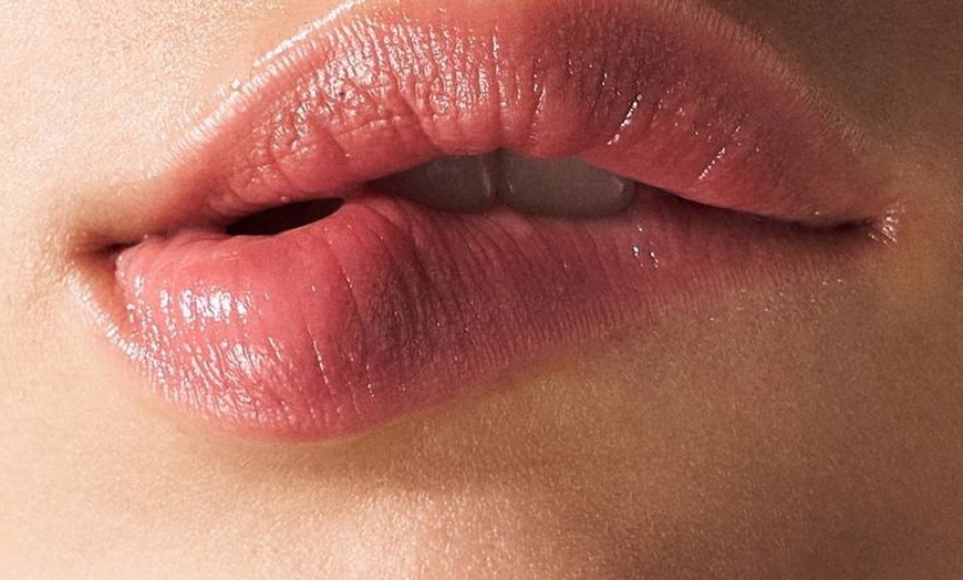 Image 3: Save Up to60% Off on Expert Microblading & Permanent Makeup 