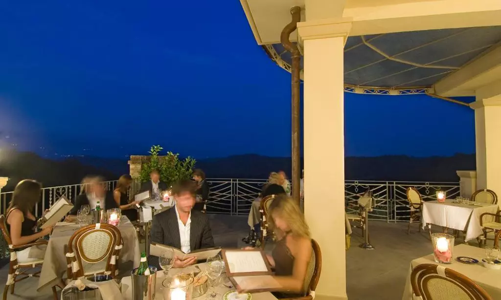 Firenze 4*: Junior Suite con colazione, cena e Spa