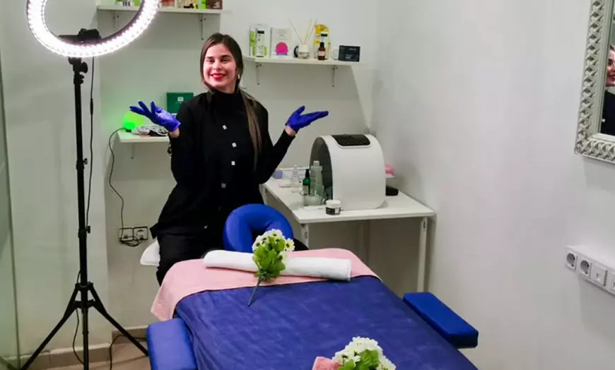 Image 2: Limpieza facial completa con opción a tratamientos adicionales para 1 