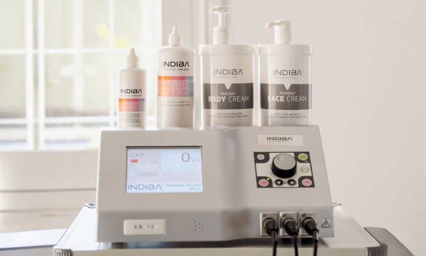 Image 2: 1, 2 o 4 sesiones de radiofrecuencia corporal Indiba en zona a elegir