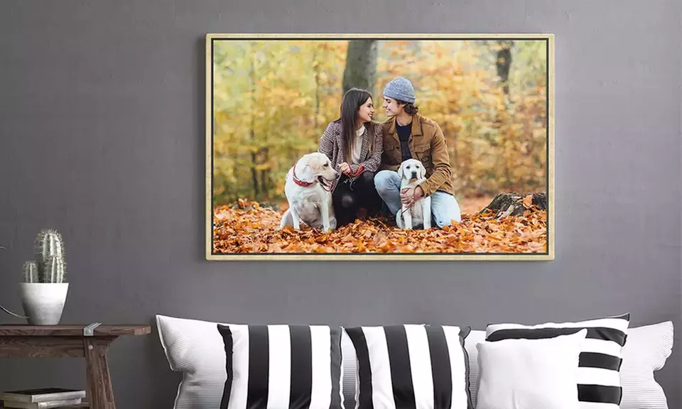 Personalisierbare Foto-Leinwand im Rahmen