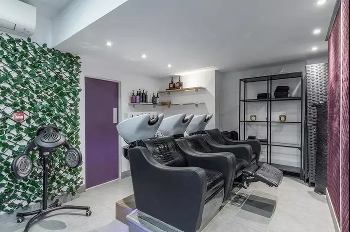 Wash, Cut & Blow-dry With/Without Highlights at Millionhairs London