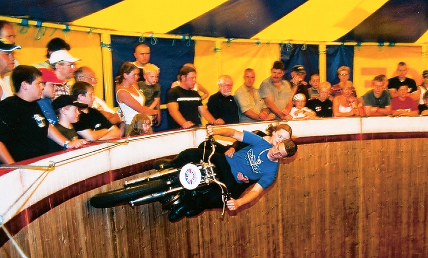 Image 11: Child and Adult Tickets to Belvoir Castle Steam and Country Fair 