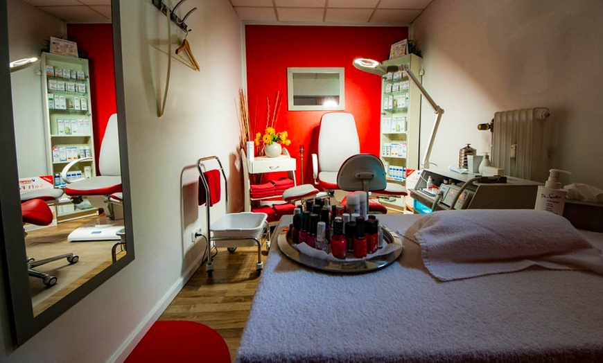 Image 15: 30-60 Min. Kräuterstempel-Massage für 1 Person