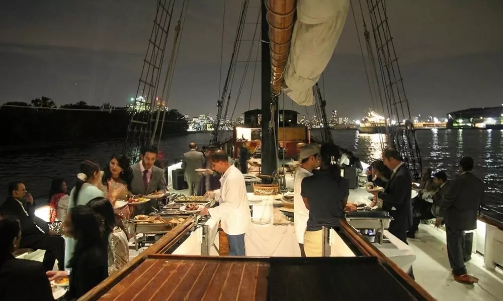 Lake Ontario Cruise on Tall Ship Kajama with Skyline Views