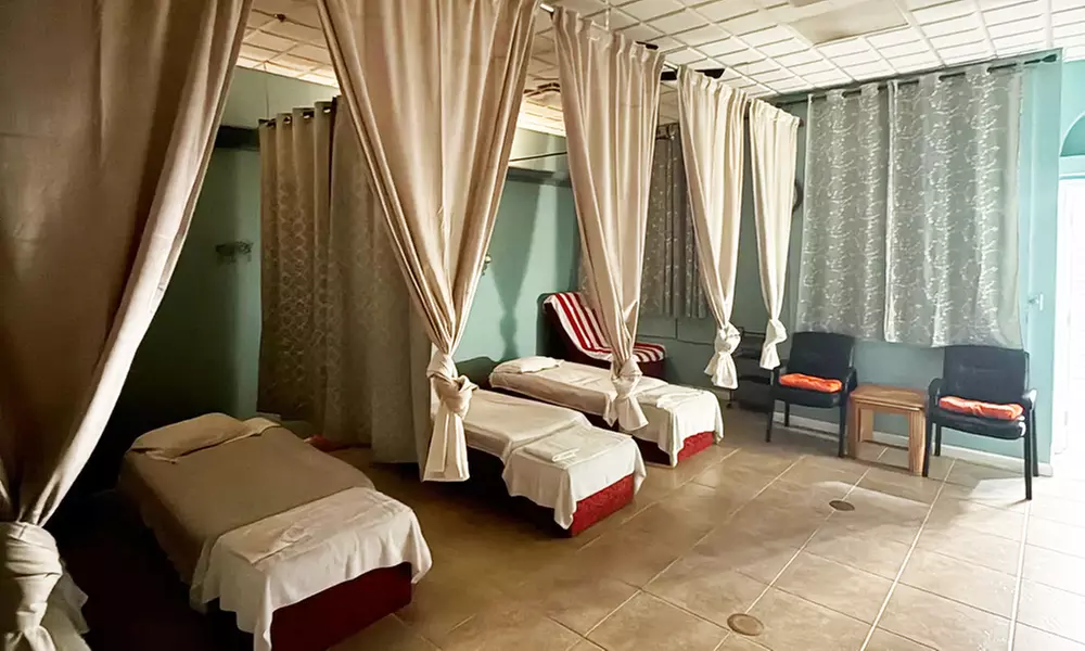 Unwind with a 60 or 90 Minute Deep Tissue Massage