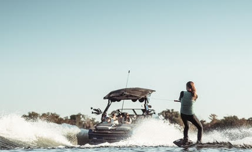 Image 7: Catch Waves with Exclusive Wakesurfing or Waterboarding Lessons