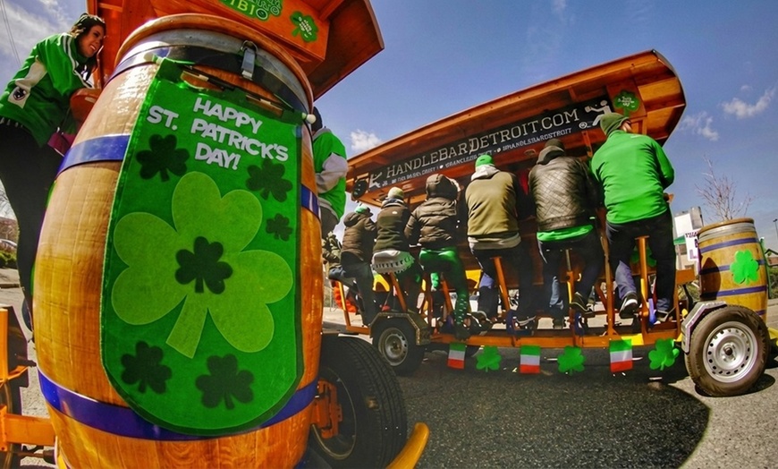 Image 2: Official St. Patrick's Day Bar Crawl - Detroit (March 14)