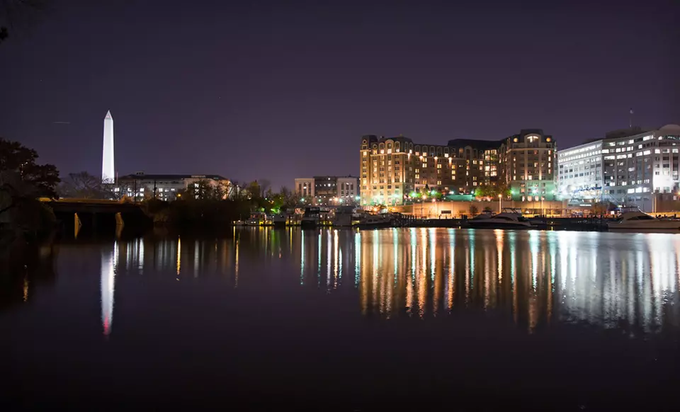 One-Night Stay with Parking and WiFi at Hilton Crystal City at Washington Reagan National Airport in Arlington, VA - Primary Image