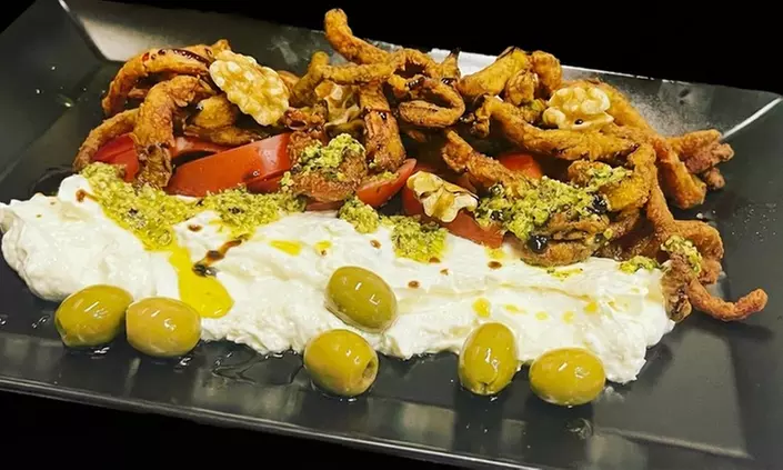 3-Gänge-Menü à la Carte inkl. Softgetränk für 2 oder 4 Personen