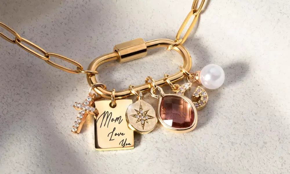 Custom Engraved Necklaces for Any Occasion