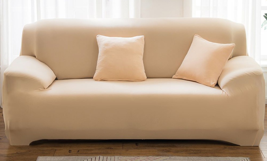 Image 1: Stretchy Protective Sofa Cover