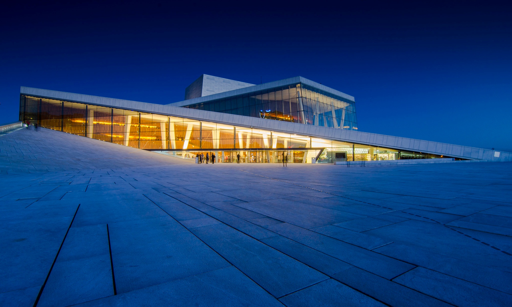 ✈ 9-Day Stockholm, Copenhagen & Oslo Vacation with Air