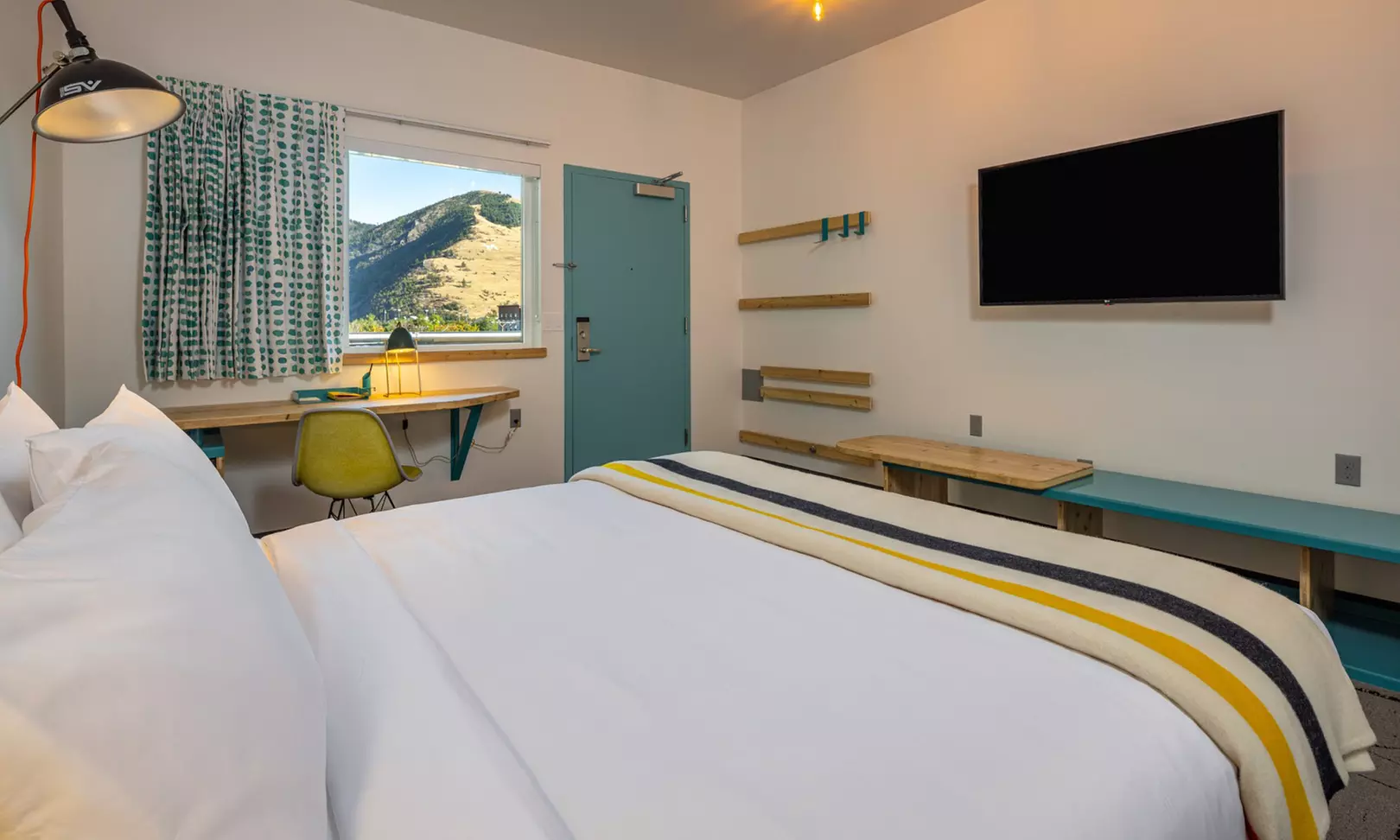 Cozy Basecamp in Downtown Missoula, Steps from Trails & Local Flavor