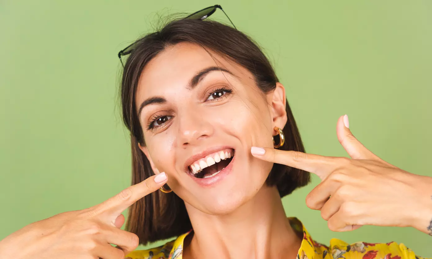 Higiene dental con opción a blanqueamiento LED para 1 persona