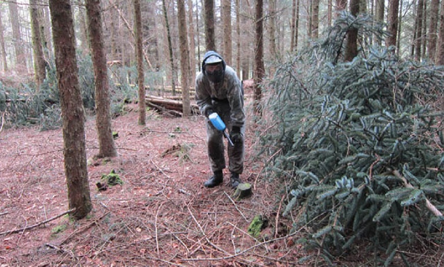 Image 4: Paintball with Lunch and Drinks