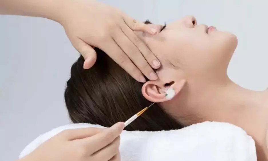 Indulge in 60,90-Min Head & Scalp Cleanse, Neck, Shoulder Massage, Facial & More (Up to 50% Off)  - Second Medium