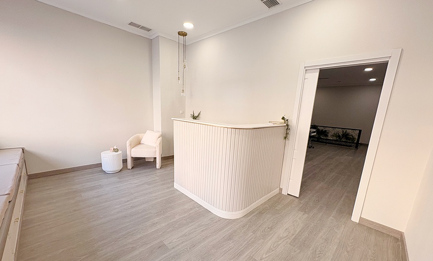 Image 3: Limpieza facial con peeling y radiofrecuencia
