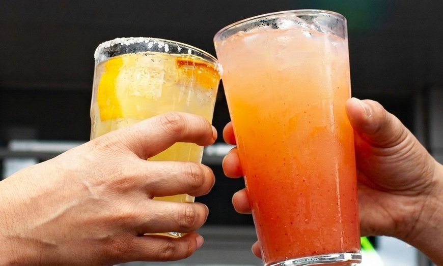 Image 9: Enjoy authentic Mexican cuisine at Que Onda Tacobar