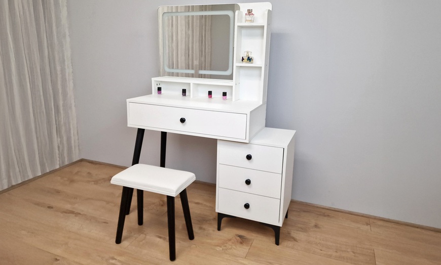 Image 1: Kosy Koala Vanity Set with LED Mirror