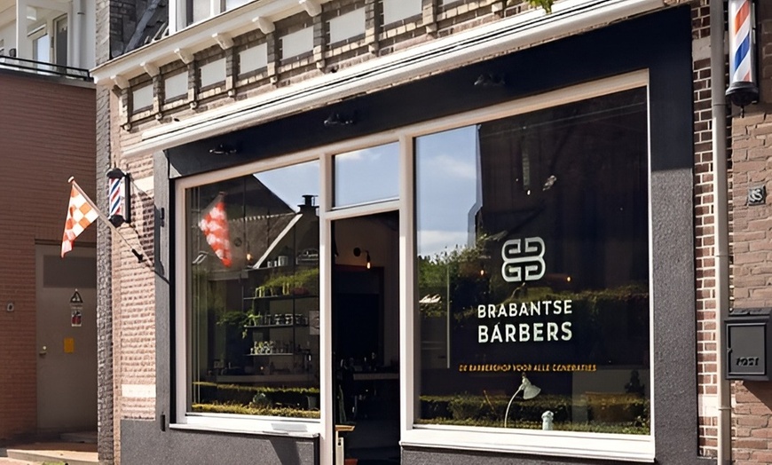 Image 5: Voor grote en kleine mannen: knip-of baardbeurt naar keuze