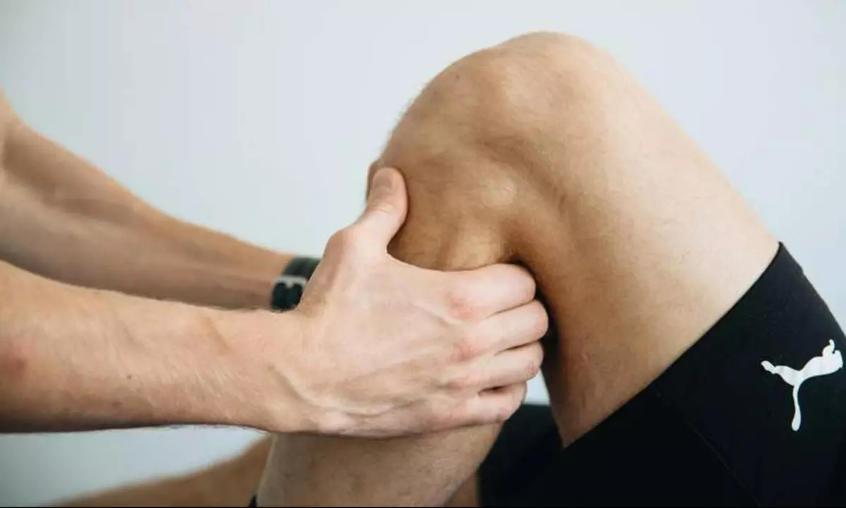 Ease Stress with 1 or 2 30-Minute Assisted Stretching Sessions