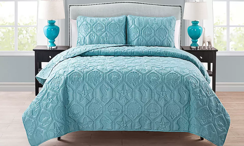 Shore Quilt Set (3-Piece) - Primary Image