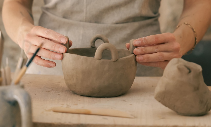 Image 3: Taller de cerámica de 2 horas para 1 o 2 niños o adultos
