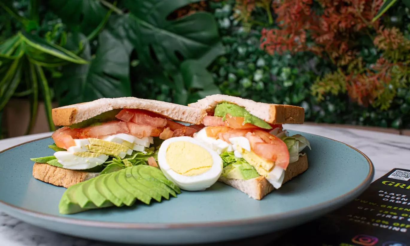 Explore Diverse Food & Drink Options with Flexible Credits