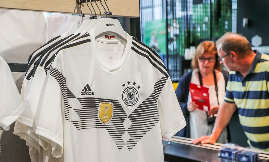 Image 15: Erwachsenen-Ticket für das Deutsche Fußballmuseum Dortmund