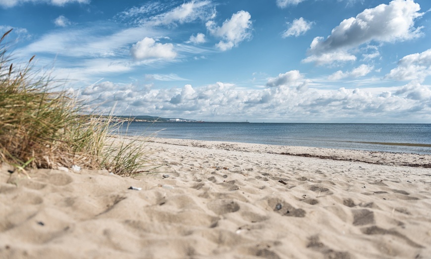 Image 5: Rügen: 2-3 Nächte mit Halbpension und Parken