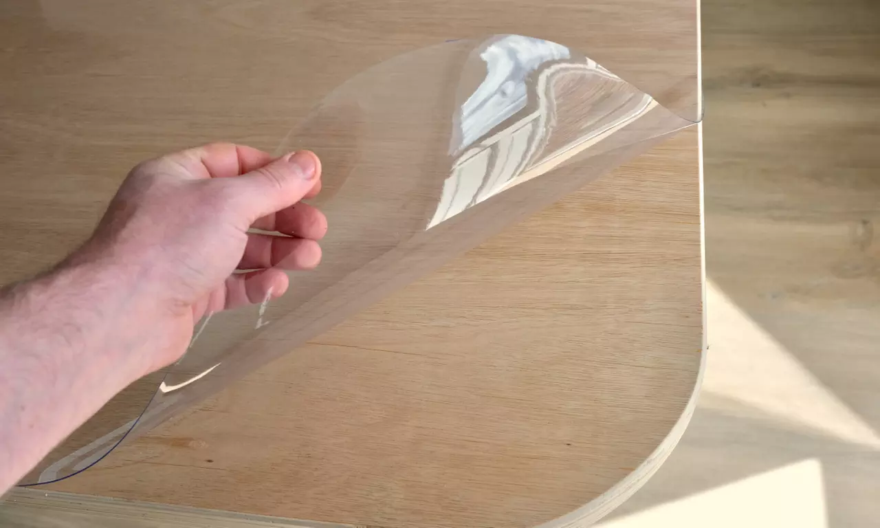 Tovaglia antimacchia trasparente