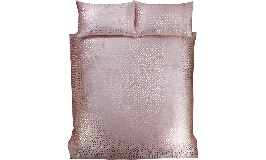 Image 7: Bellagio Gold Foil Embellished Duvet Set