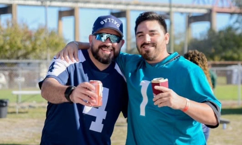 Jax vs. Seattle - All-Inclusive Tailgate Experience '25 GA Ticket 