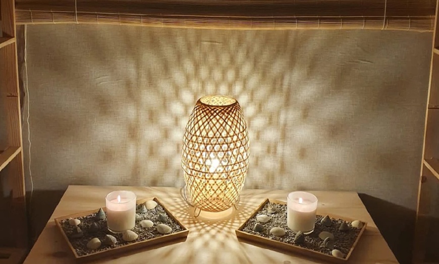 Image 1: Masaje en pareja de 60 minutos en cabina doble privada