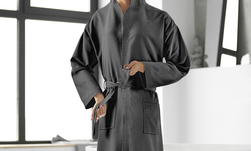 Image 25: Sneldrogend microfiber badjas met capuchon