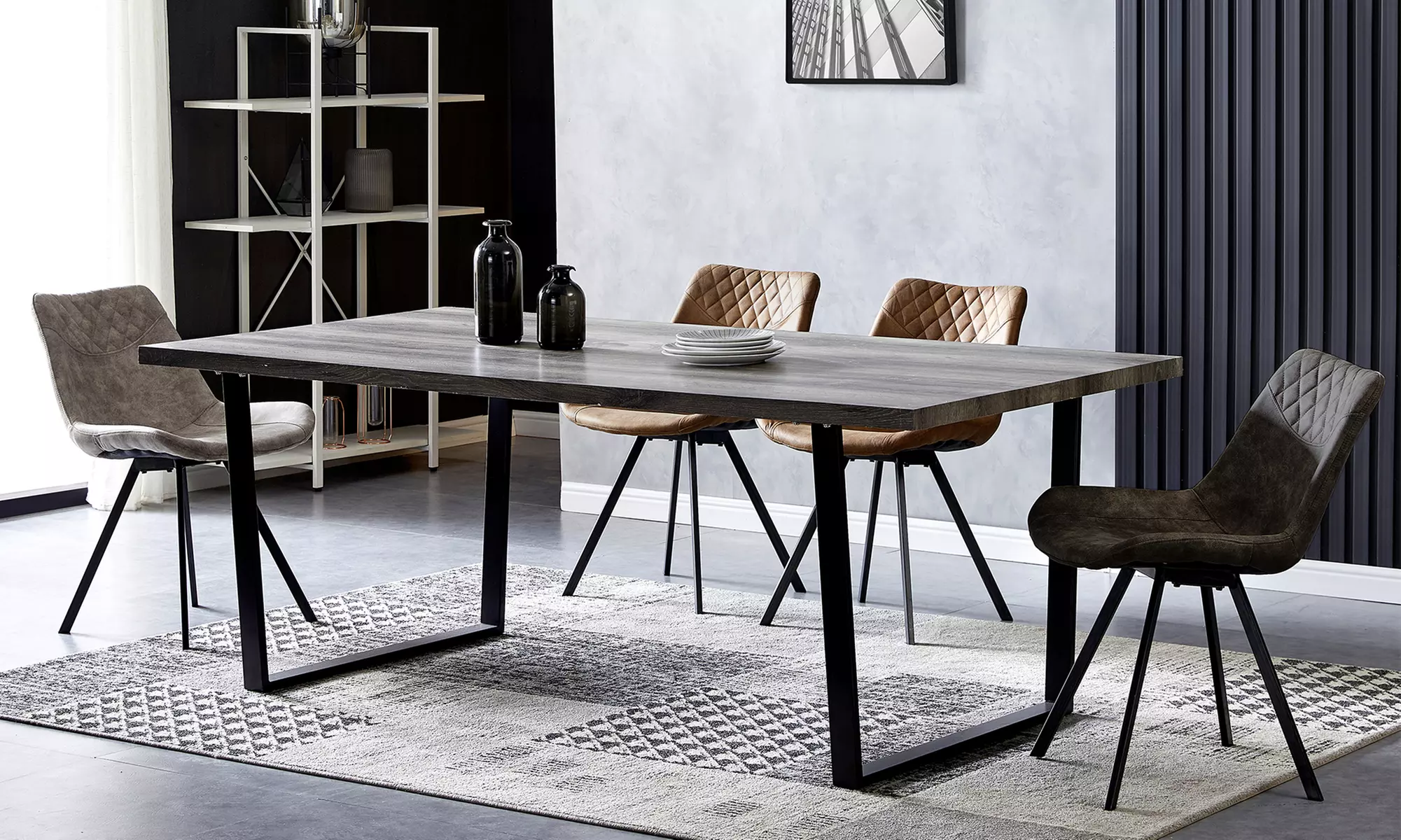 Lot de 2 chaises "Stanford", pieds en métal noir brossé et assise en microfibre, livraison offerte - Primary Image