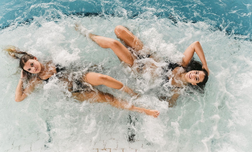 Image 5: Tatrzański relaks we dwoje: wejście do term lub pakiet z noclegiem