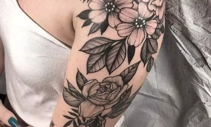 Tattoo: Schriftzug, Motiv oder Wertgutschein für 1 Person