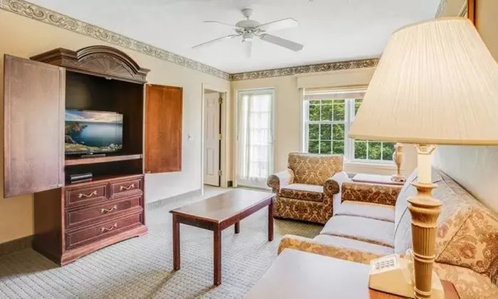 Member-Only Deal: Winter Retreat with Indoor Pools & Nearby Snow Fun