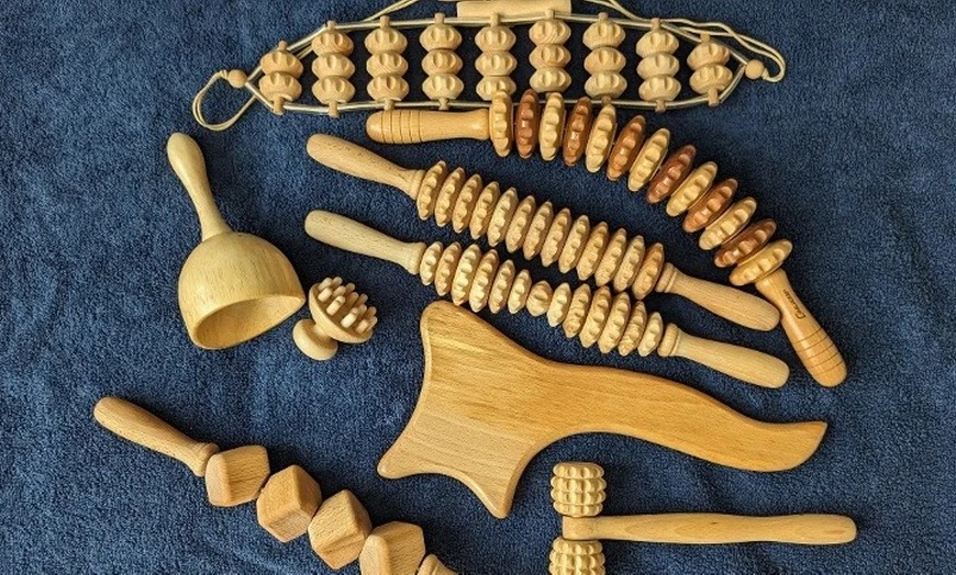 Image 4: London Massage Deal: 30, 60 or 90 Minutes with Choice of Technique