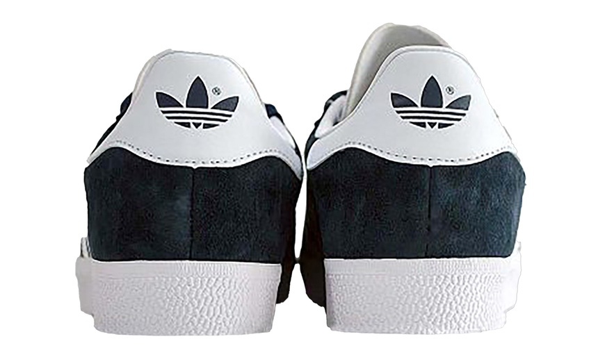 Image 6: Adidas Men's Gazelle Suede Trainers