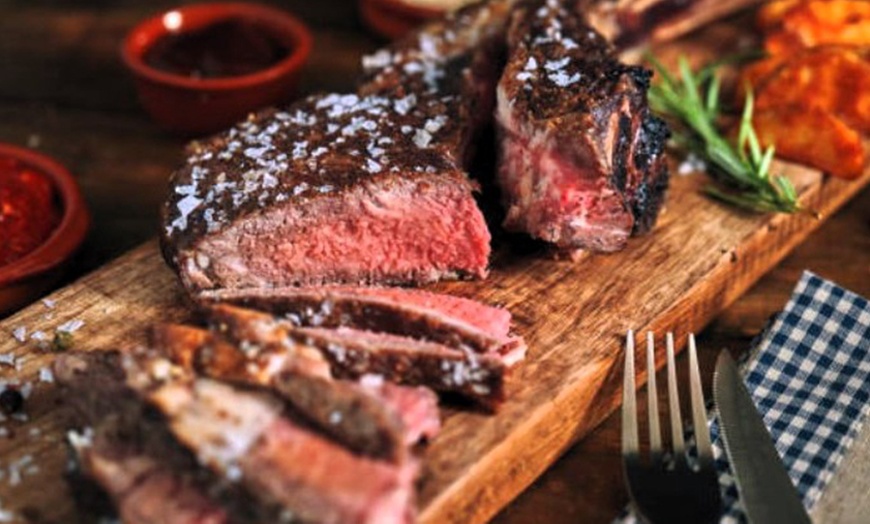 Image 1: Menú de carnes a la parrilla con opción a botella de vino